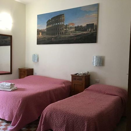 فندق Casa Rosy روما المظهر الخارجي الصورة