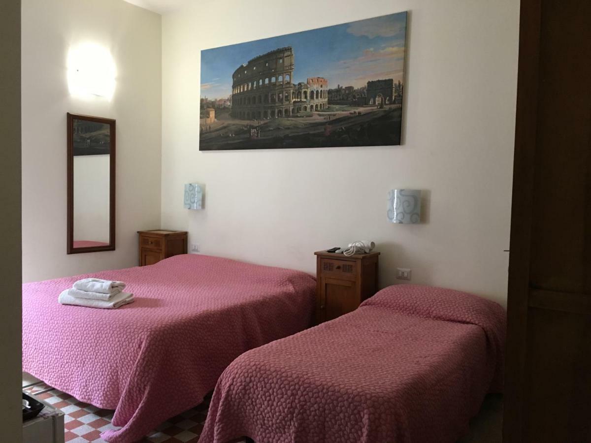 فندق Casa Rosy روما المظهر الخارجي الصورة